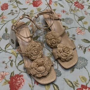 A New Day Esme Tan Crotchet Flower Kitten Heels